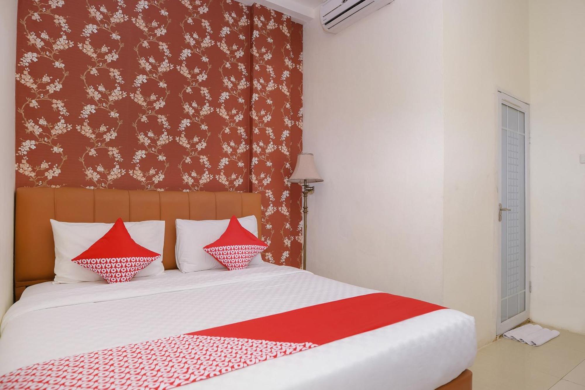 Capital O 854 Ub Caisar Hotel Banda Aceh Exterior foto